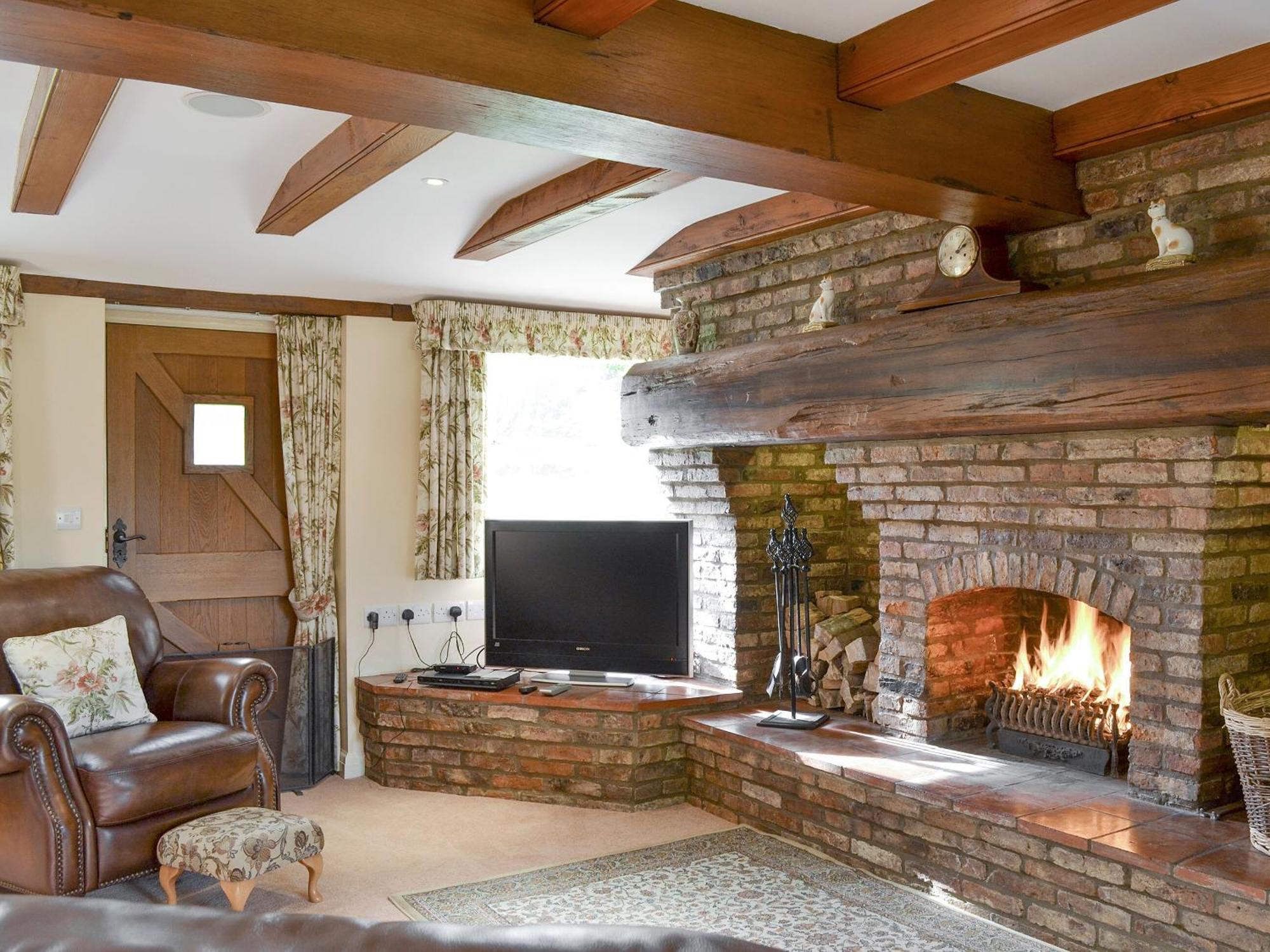 Walled Garden Lodge Ryehill ภายนอก รูปภาพ