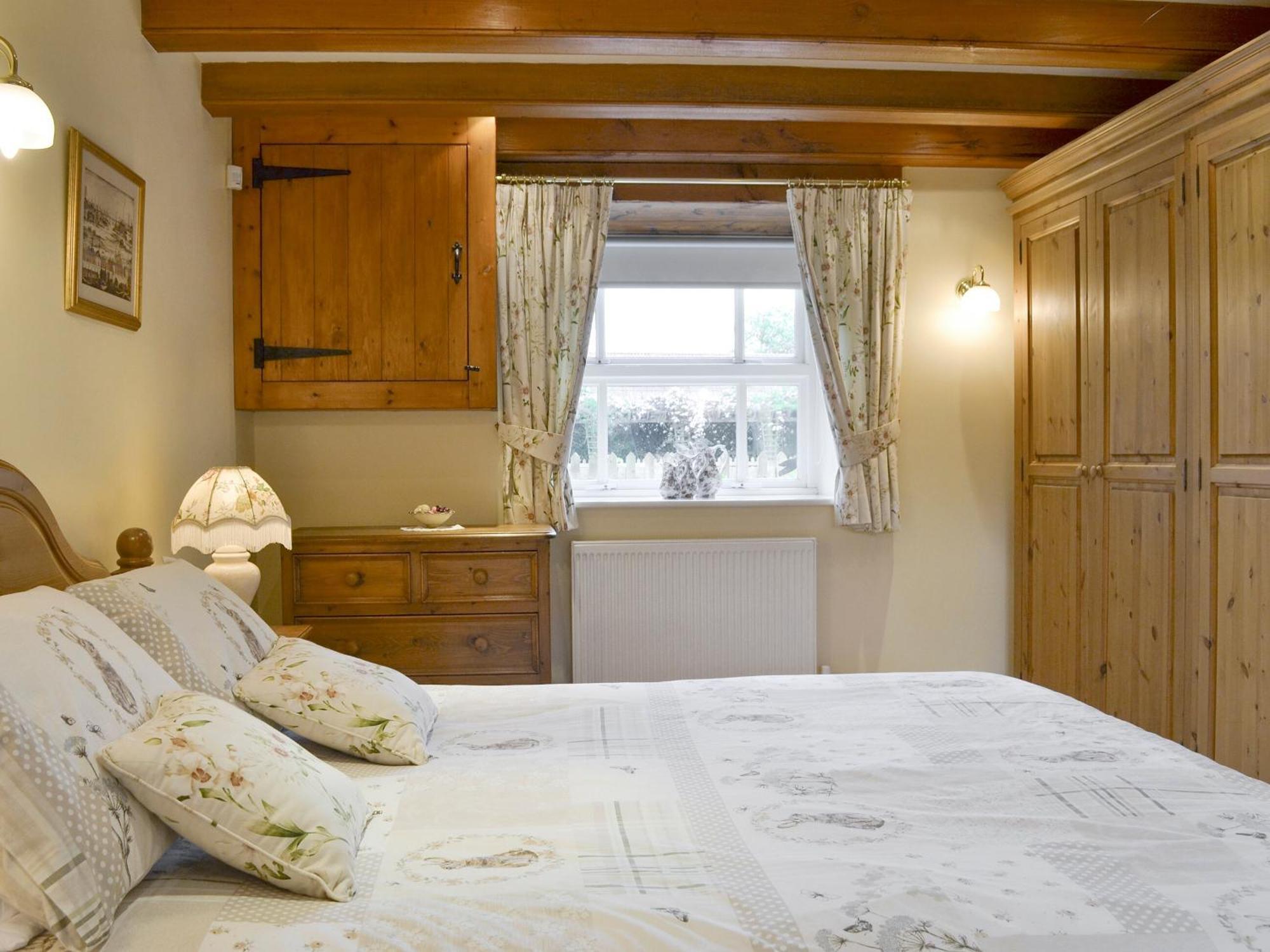 Walled Garden Lodge Ryehill ภายนอก รูปภาพ